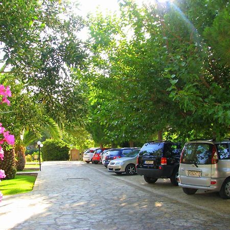 Simatos Αpartments & Studios Аргостолион Экстерьер фото