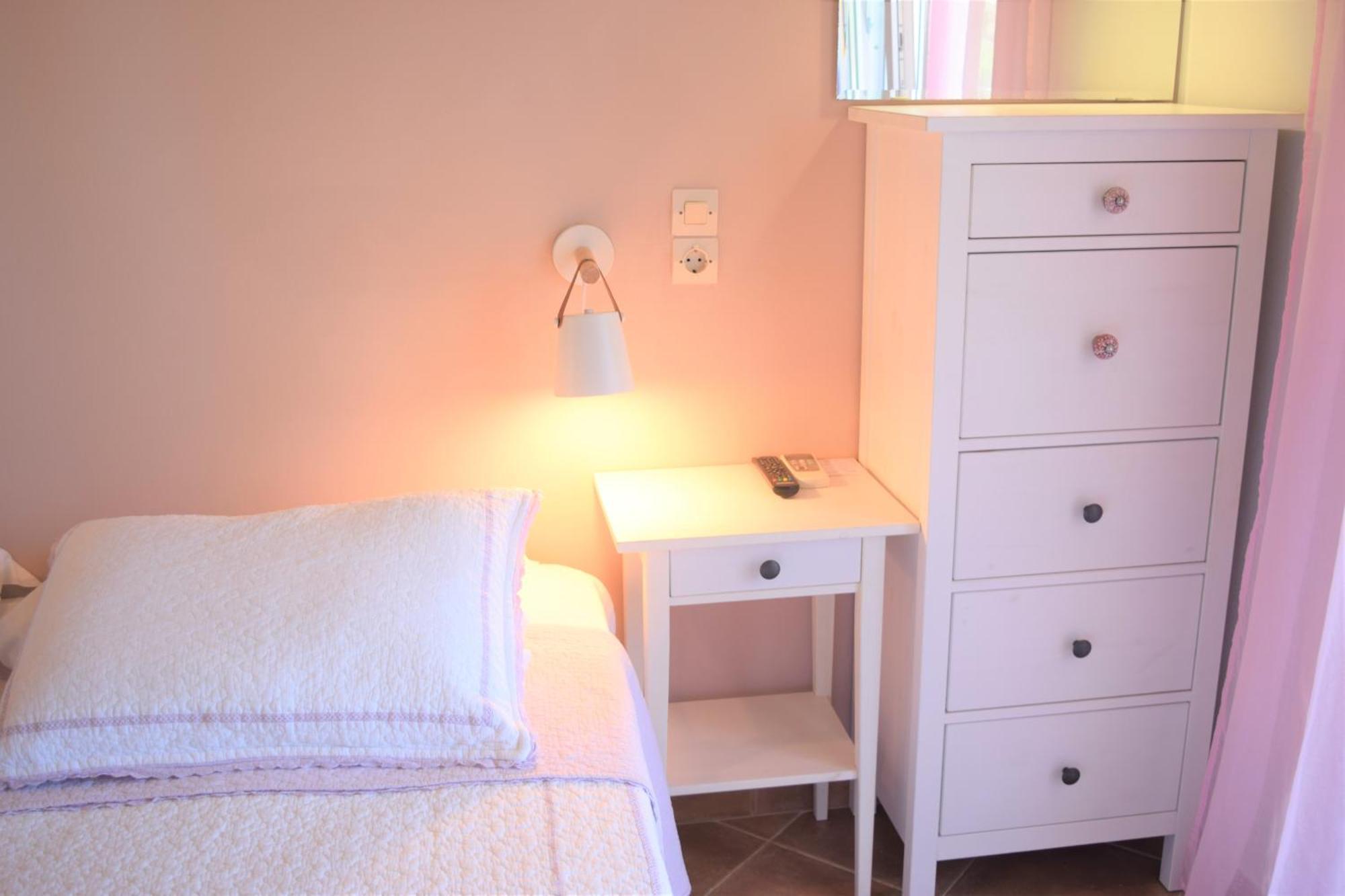Simatos Αpartments & Studios Аргостолион Экстерьер фото